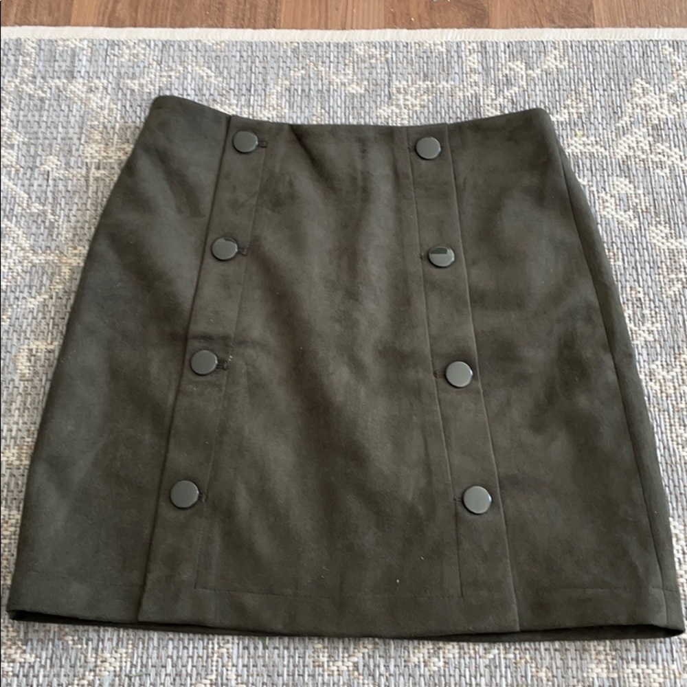 Loft skirt